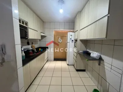 Casa de Condomínio com 3 Quartos à venda, 120m² no Aclimação, Uberlândia