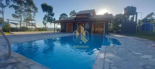 Fazenda/Sítio com 2 Quartos à venda, 130m² no Rio Acima, Atibaia