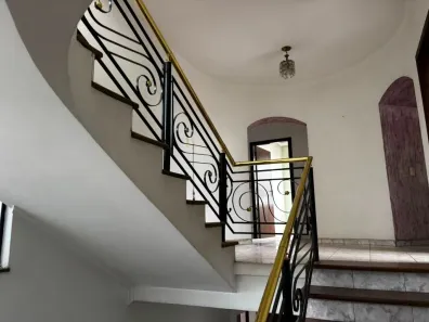 Sobrado com 4 Quartos para alugar, 465m² no Jardim da Glória, São Paulo