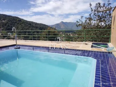 Casa com 3 Quartos à venda, 400m² no Mosela, Petrópolis
