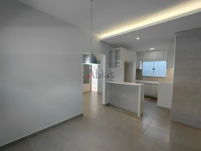 Casa com 3 Quartos para alugar, 127m² no Vila Arnaldo, São Carlos