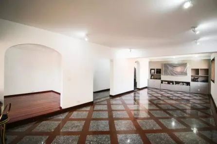 Apartamento com 3 Quartos à venda, 240m² no Moema, São Paulo