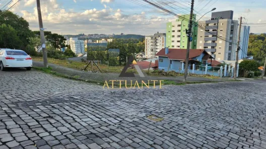 Lote/Terreno à venda, 381m² no Diamantino, Caxias do Sul