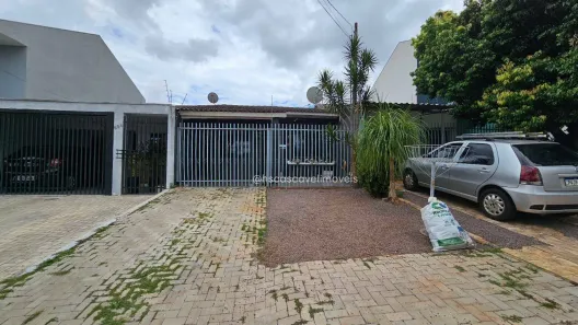 Casa com 2 Quartos à venda, 60m² no Canadá, Cascavel