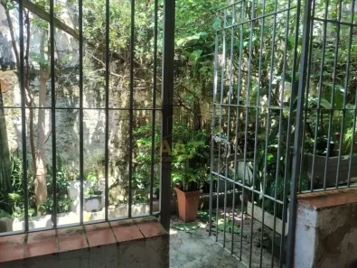 Casa com 2 Quartos à venda, 245m² no Ferreira, São Paulo