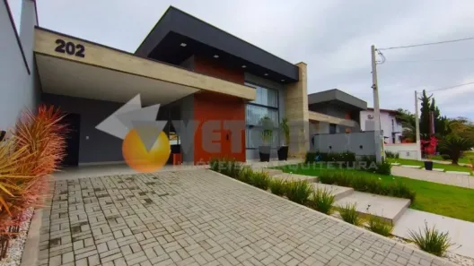 Casa de Condomínio com 4 Quartos à venda, 250m² no Mar Verde, Caraguatatuba