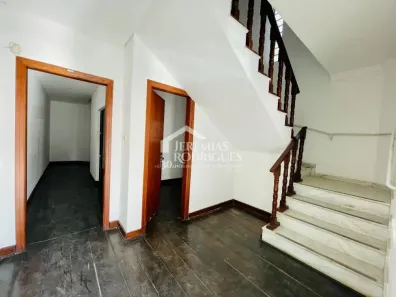 Casa com 3 Quartos à venda, 233m² no Centro, Taubaté