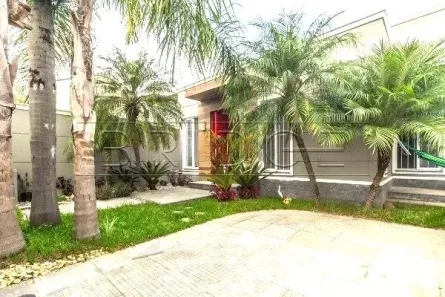 Casa com 3 Quartos à venda, 170m² no Passo da Areia, Porto Alegre