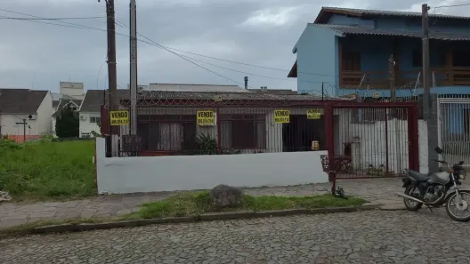 Casa com 3 Quartos à venda, 120m² no Jardim Itu, Porto Alegre