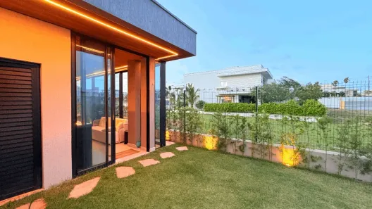 Casa de Condomínio com 3 Quartos à venda, 220m² no Cidade Alpha, Eusébio