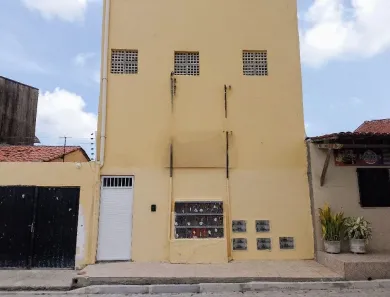 Kitnet com 1 Quarto para alugar, 27m² no Lagoa Redonda, Fortaleza