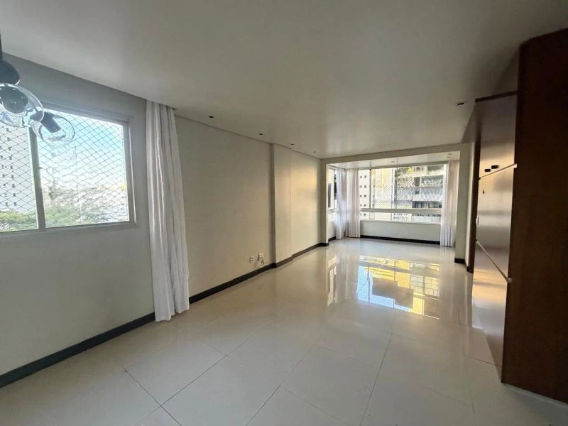 Apartamento com 3 quartos — Sion, Belo Horizonte