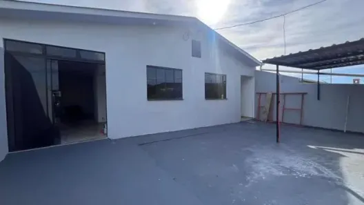 Casa com 2 Quartos para alugar, 100m² no Floresta, Cascavel