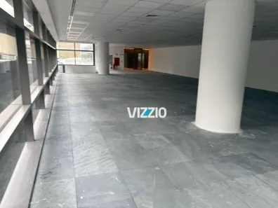 Sala Comercial para alugar, 823m² no Moema, São Paulo