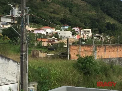 Lote/Terreno para alugar, 2503m² no Potecas, São José