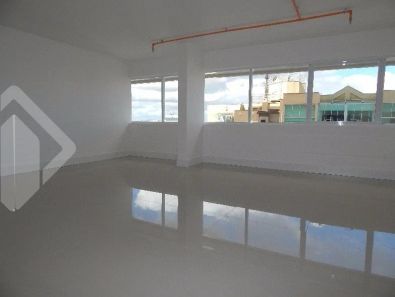 Sala Comercial à venda, 47m² no Passo da Areia, Porto Alegre
