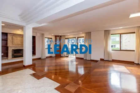 Apartamento com 3 Quartos à venda, 189m² no Jardim Paulista, São Paulo