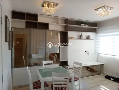 Apartamento com 3 Quartos à venda, 70m² no Passo da Areia, Porto Alegre