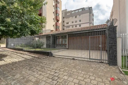 Casa com 3 Quartos à venda, 185m² no Água Verde, Curitiba