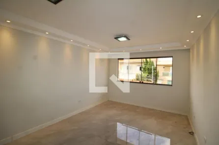 Casa com 3 Quartos à venda, 126m² no Vila Roque, São Paulo