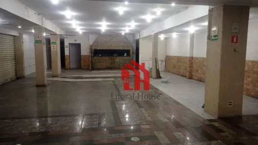 Ponto Comercial para alugar, 340m² no Ponta da Praia, Santos