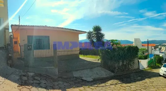 Casa com 3 Quartos à venda, 90m² no Trindade, Florianópolis