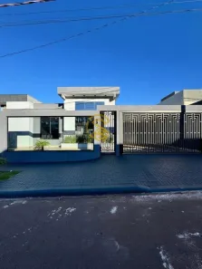 Casa com 3 Quartos à venda, 180m² no Recanto Tropical, Cascavel