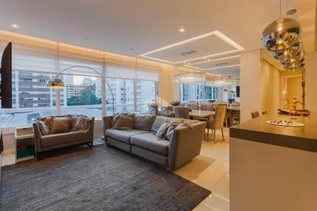 Apartamento com 3 Quartos à venda, 128m² no Rio Branco, Porto Alegre