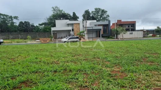 Lote/Terreno à venda, 250m² no Residencial Samambaia, São Carlos
