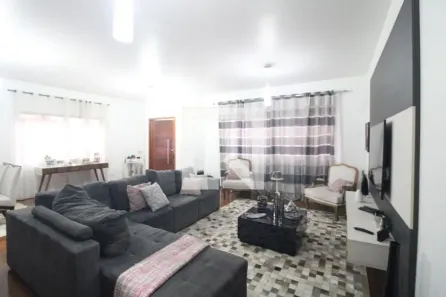 Casa com 3 Quartos à venda, 199m² no Jardim Teresa, São Paulo