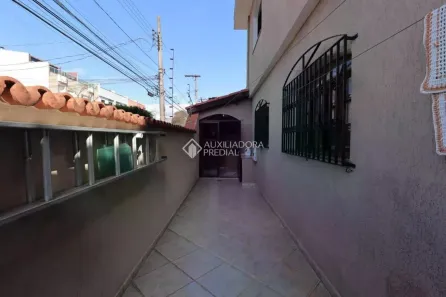 Sobrado com 3 Quartos à venda, 199m² no Vila Pires, Santo André