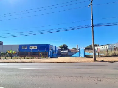 Sala Comercial para alugar, 455m² no Parque Alvorada, Araraquara