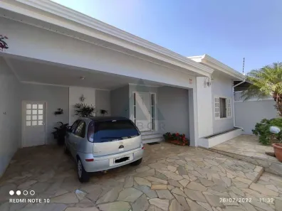 Casa com 3 Quartos à venda, 230m² no Centro, Itapetininga