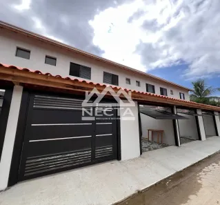 Sobrado com 2 Quartos à venda, 63m² no Jardim das Gaivotas, Caraguatatuba