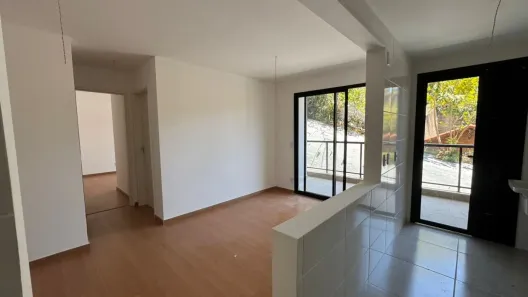 Apartamento com 2 Quartos à venda, 68m² no Várzea, Teresópolis