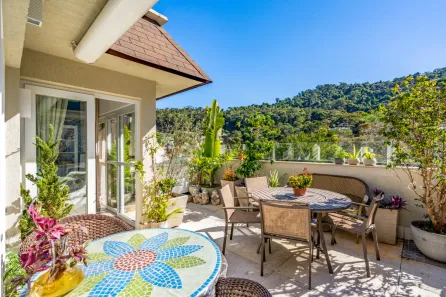 Cobertura com 2 Quartos à venda, 78m² no Itaipava, Petrópolis