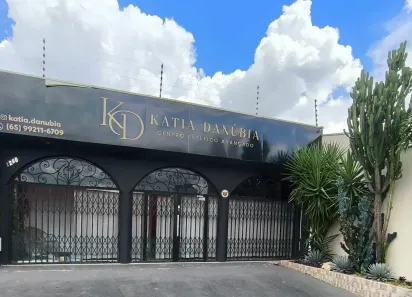 Imóvel Comercial com 4 Quartos para alugar, 200m² no Jardim das Américas, Cuiabá
