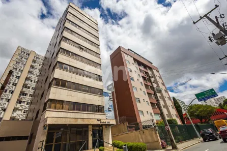 Sala Comercial para alugar, 65m² no Centro Cívico, Curitiba