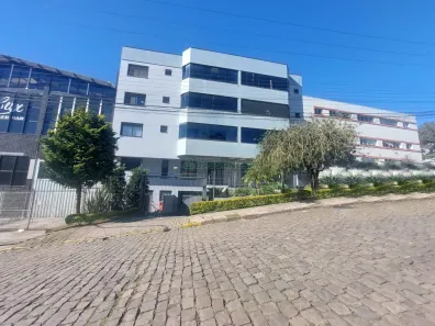 Apartamento com 3 Quartos para alugar, 113m² no Sagrada Família, Caxias do Sul