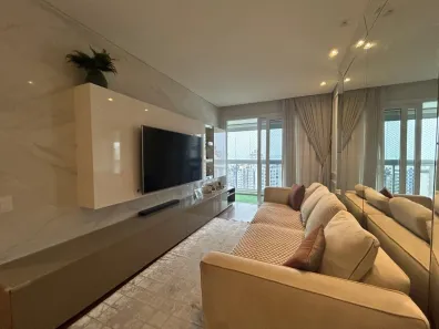 Apartamento com 2 Quartos à venda, 75m² no Centro, Florianópolis