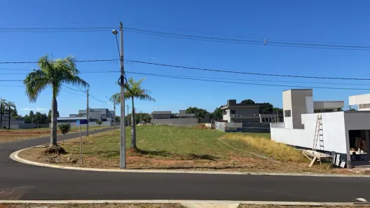 Lote/Terreno à venda, 327m² no Royal Park, Presidente Prudente