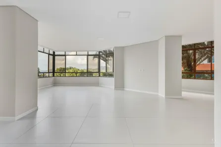 Apartamento com 3 Quartos à venda, 206m² no Agronômica, Florianópolis