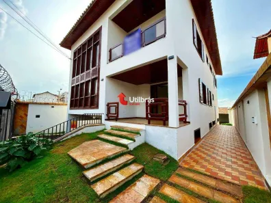 Imóvel Comercial com 6 Quartos para alugar, 640m² no Santa Tereza, Belo Horizonte