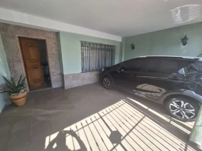 Sobrado com 5 Quartos à venda, 239m² no Jardim Santa Mena, Guarulhos