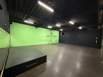 Imóvel Comercial à venda, 500m² no Jardim Motorama, São José dos Campos