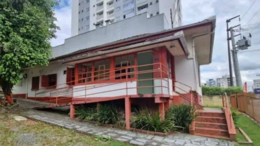 Imóvel Comercial para alugar, 280m² no Vila Nova, Blumenau