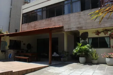 Casa com 4 Quartos para alugar, 246m² no Centro, Jaboatão dos Guararapes
