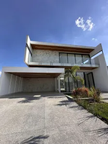 Casa com 3 Quartos à venda, 327m² no Fazenda Vau das Pombas, Goiânia