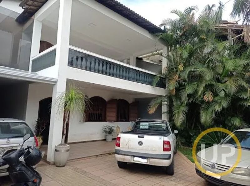 Casa com 5 quartos — Havaí, Belo Horizonte