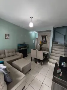 Casa de Condomínio com 2 Quartos à venda, 60m² no Vila Veloso, Carapicuíba